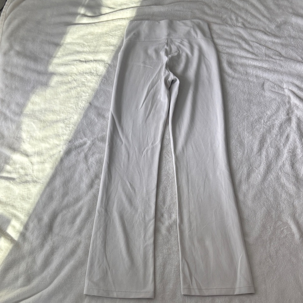 lululemon athletica ribbed softstream flared pant with side zippers - Picture 5 of 5